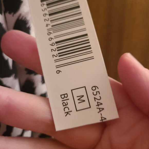 NWT Tribal Jeans Animal Print Tank Top in Size Medium - Picture 4 of 6